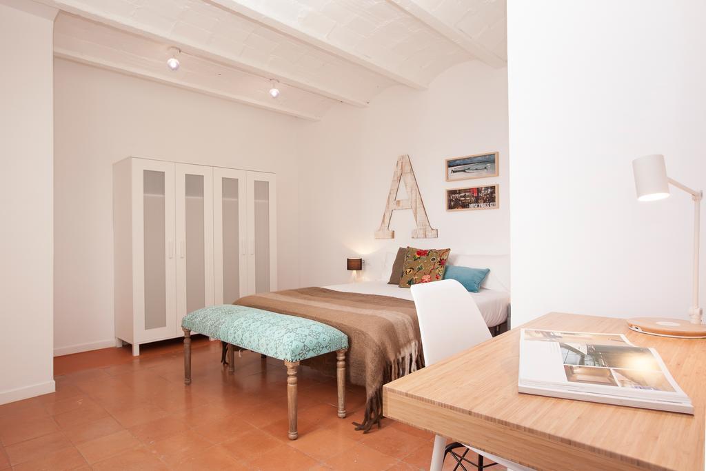 Click&Flat Europa Fira Apartments L'Hospitalet de Llobregat Exterior foto