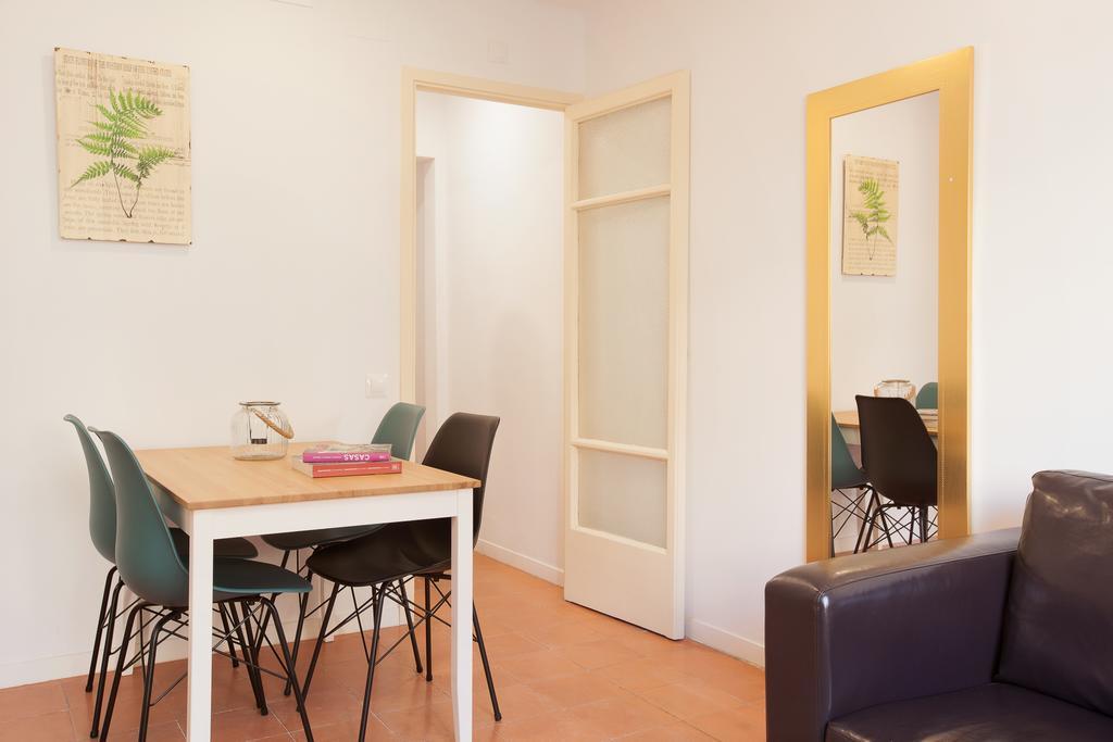 Click&Flat Europa Fira Apartments L'Hospitalet de Llobregat Exterior foto