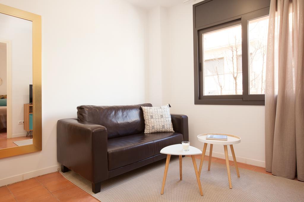 Click&Flat Europa Fira Apartments L'Hospitalet de Llobregat Exterior foto